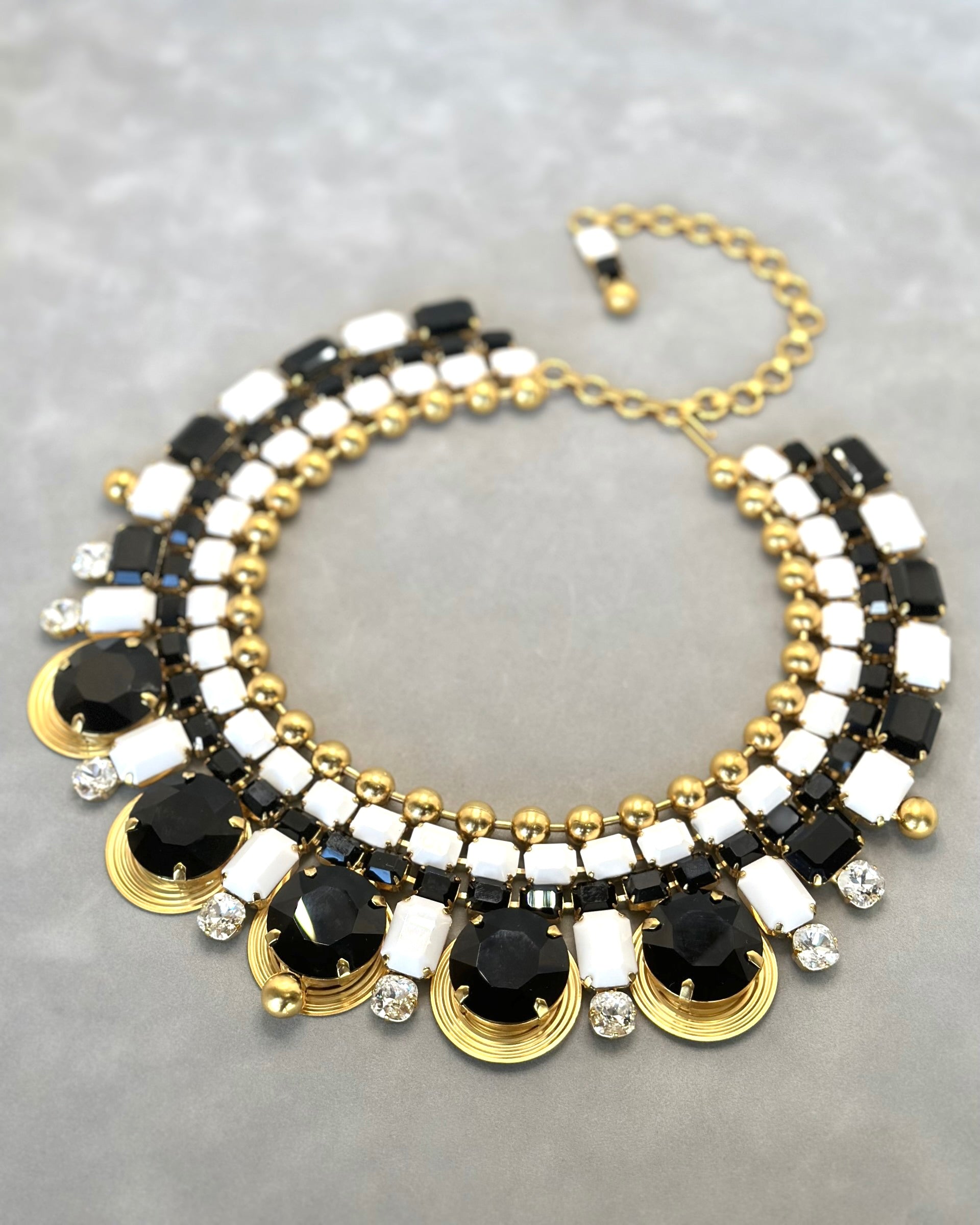 Black and White Collar