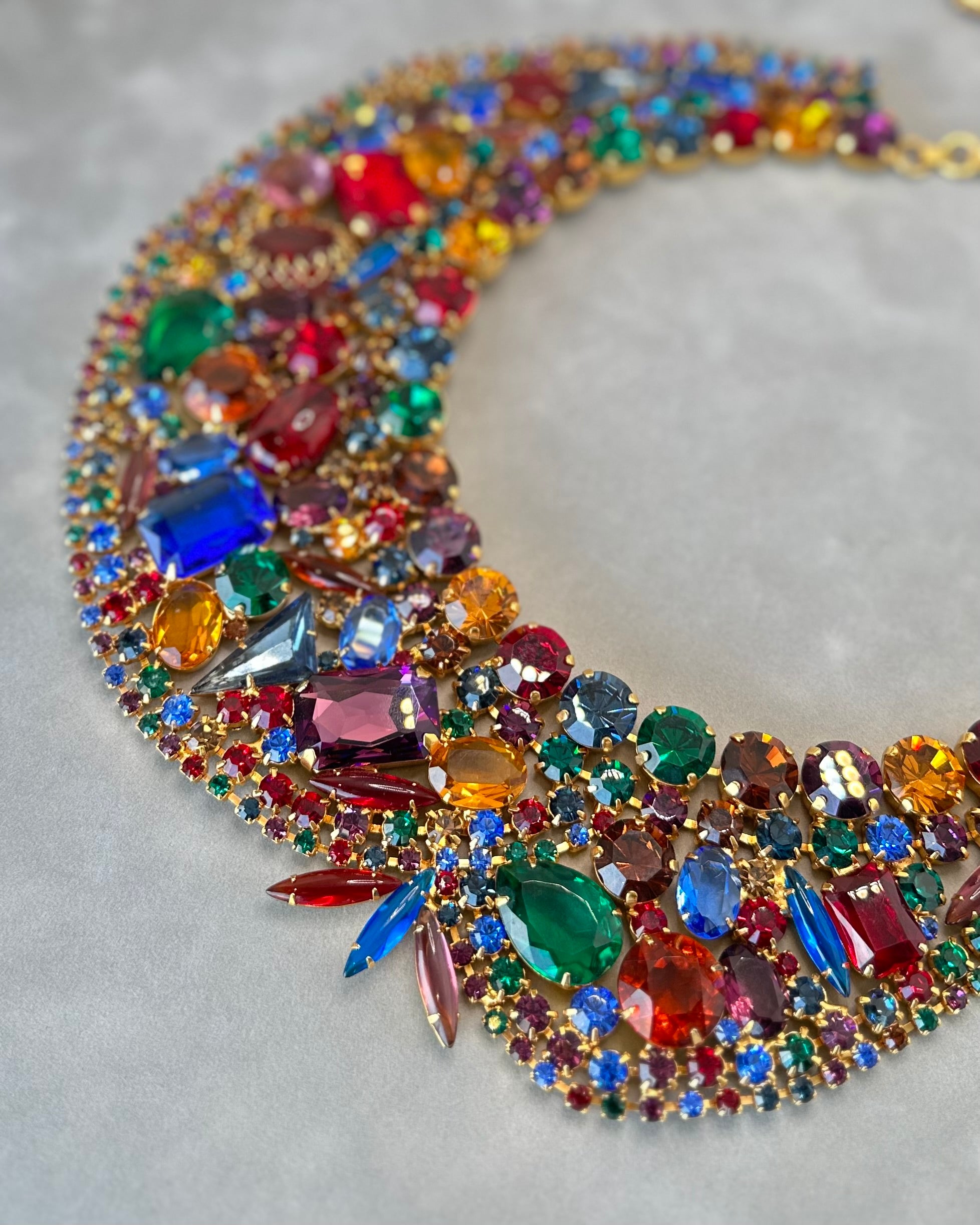 Mosaic Specialty Collar