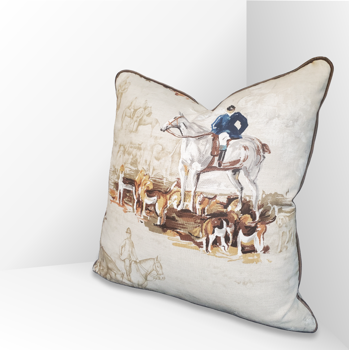 On the Hunt I Cushion