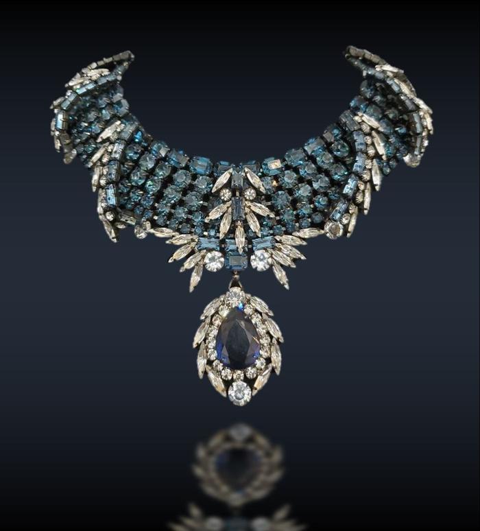 Blue Specialty Collar